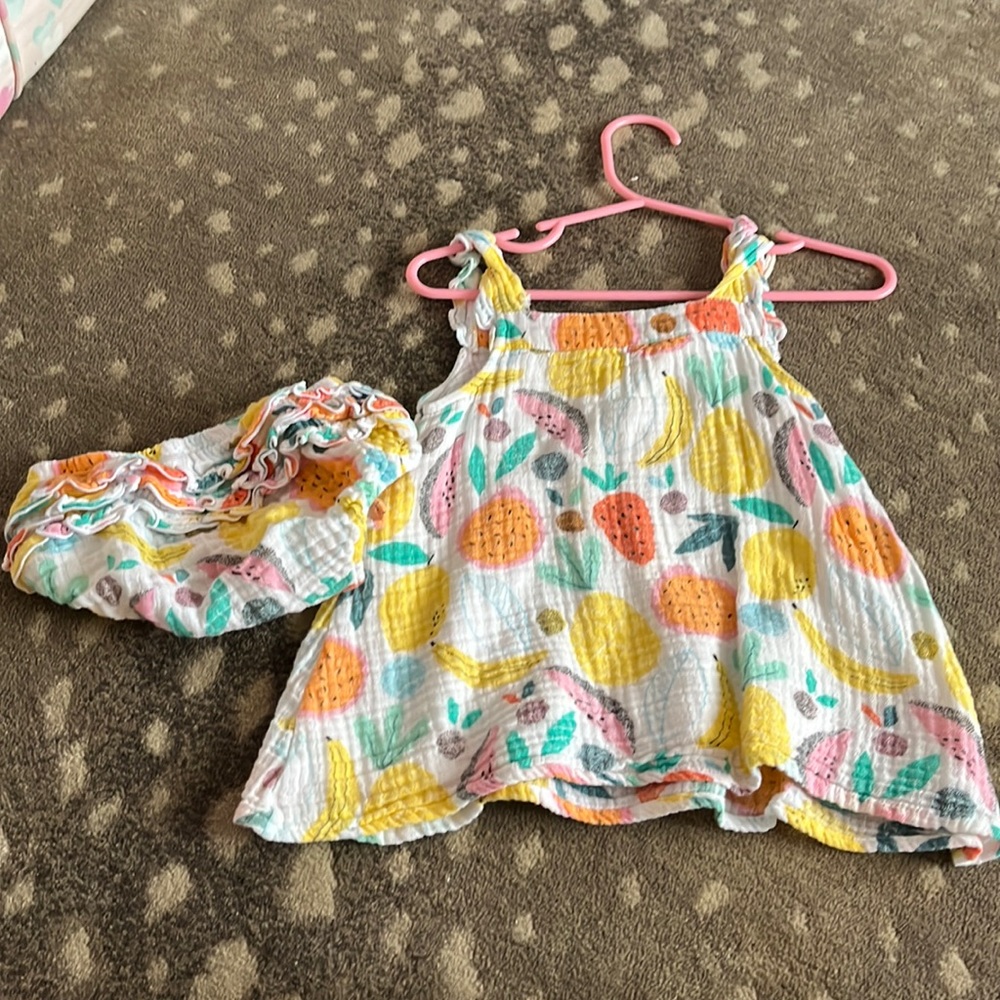 Angel Dear Girls Dress Size 12-18 months. Like brand new!